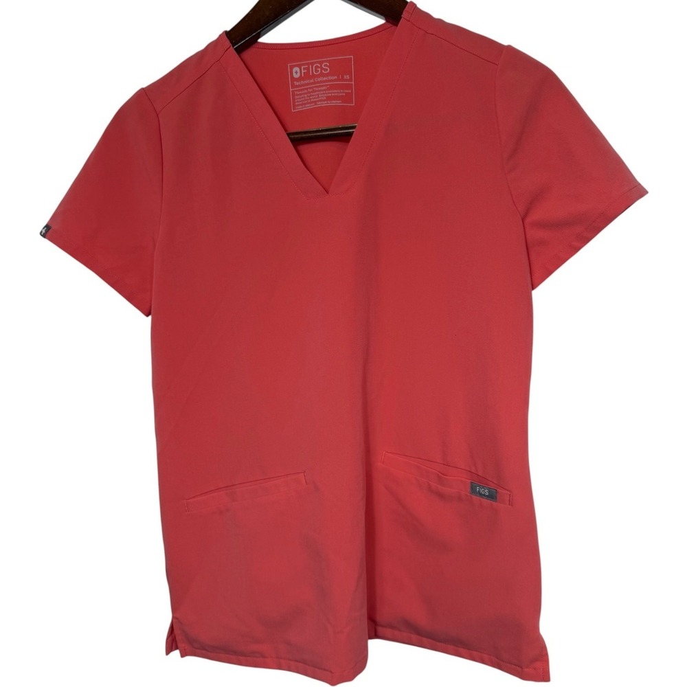 FIGS Technical Collection XS Coral Pink V-Neck Scrub Top Casma FW1100 SS